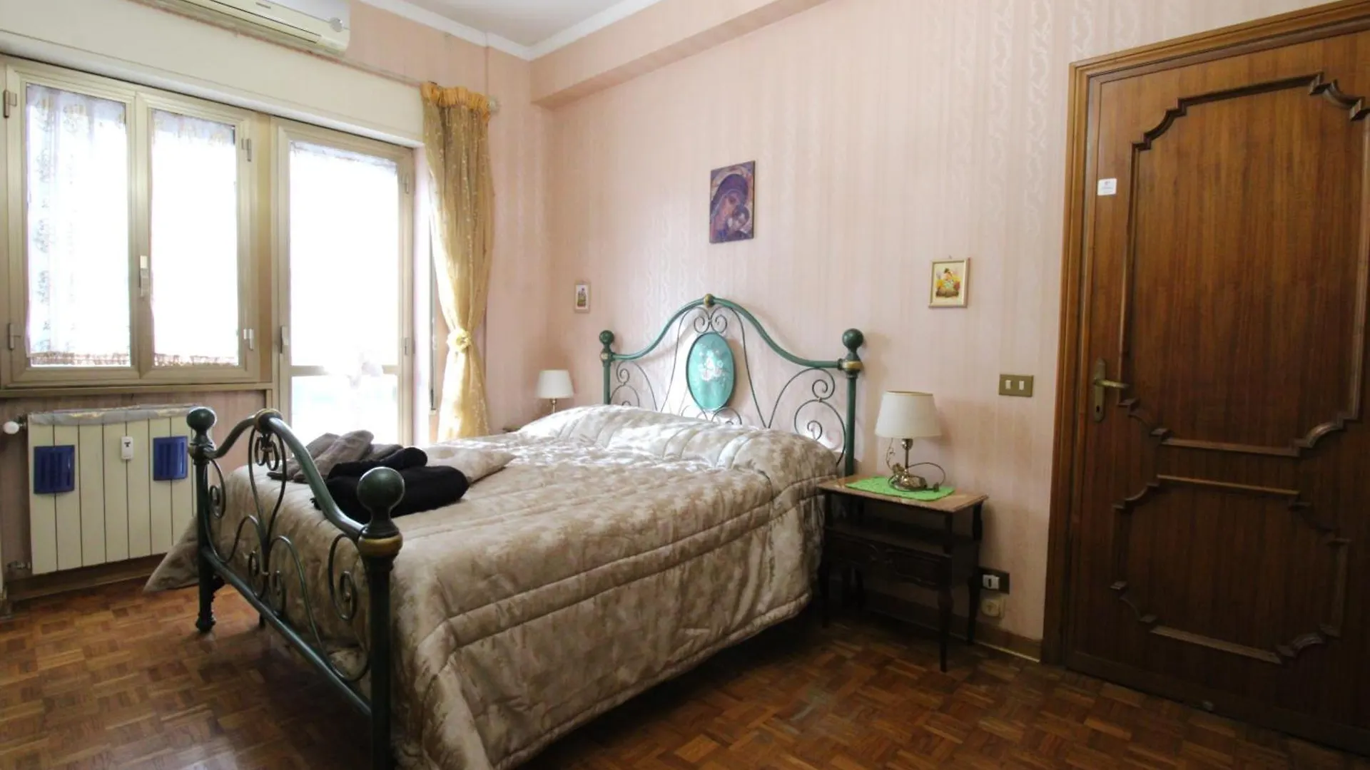 Teresa'S House Metro C Apartman Róma
