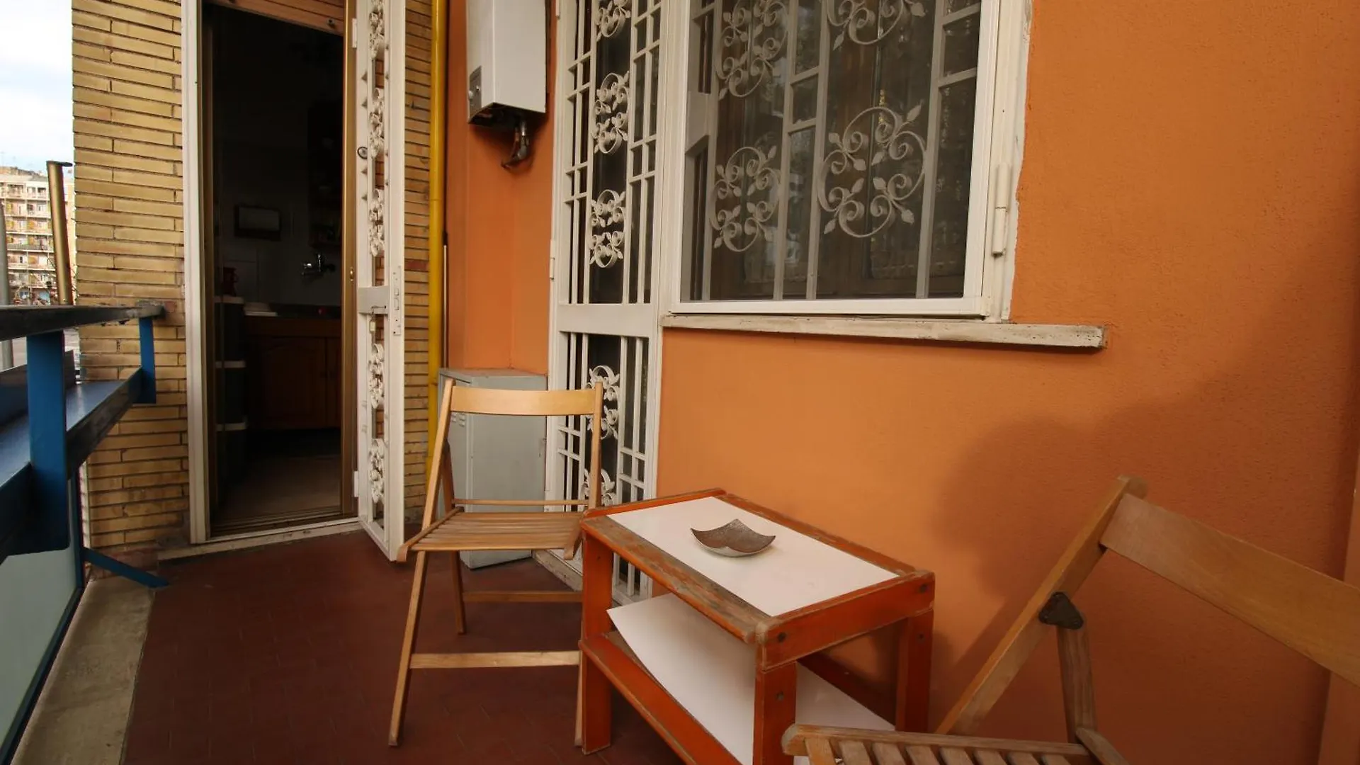 Teresa'S House Metro C Apartment Rome Italy
