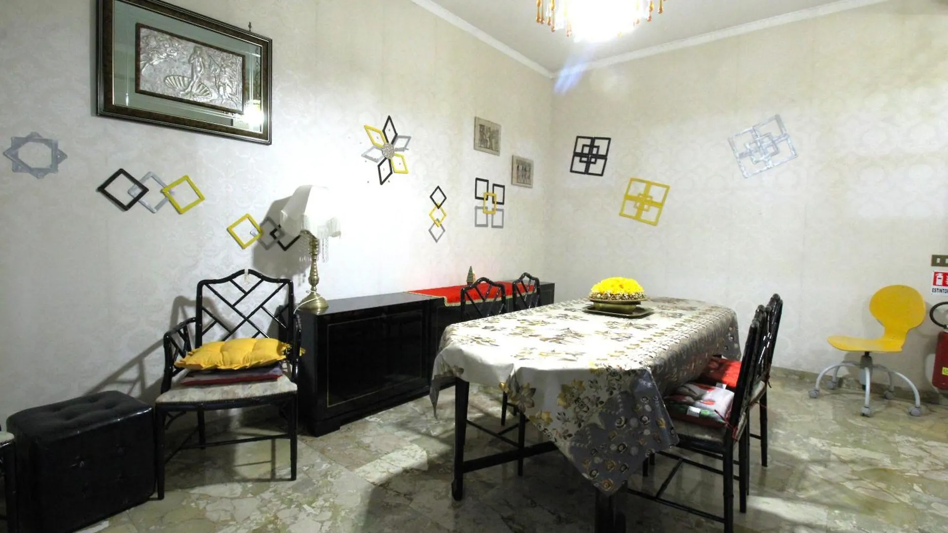 Teresa'S House Metro C Apartment Rome Italy
